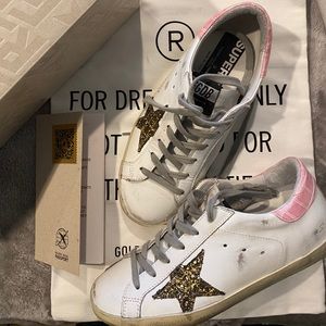 GOLDEN GOOSE SUPERSTARS SIZE 37 ✨✨✨✨